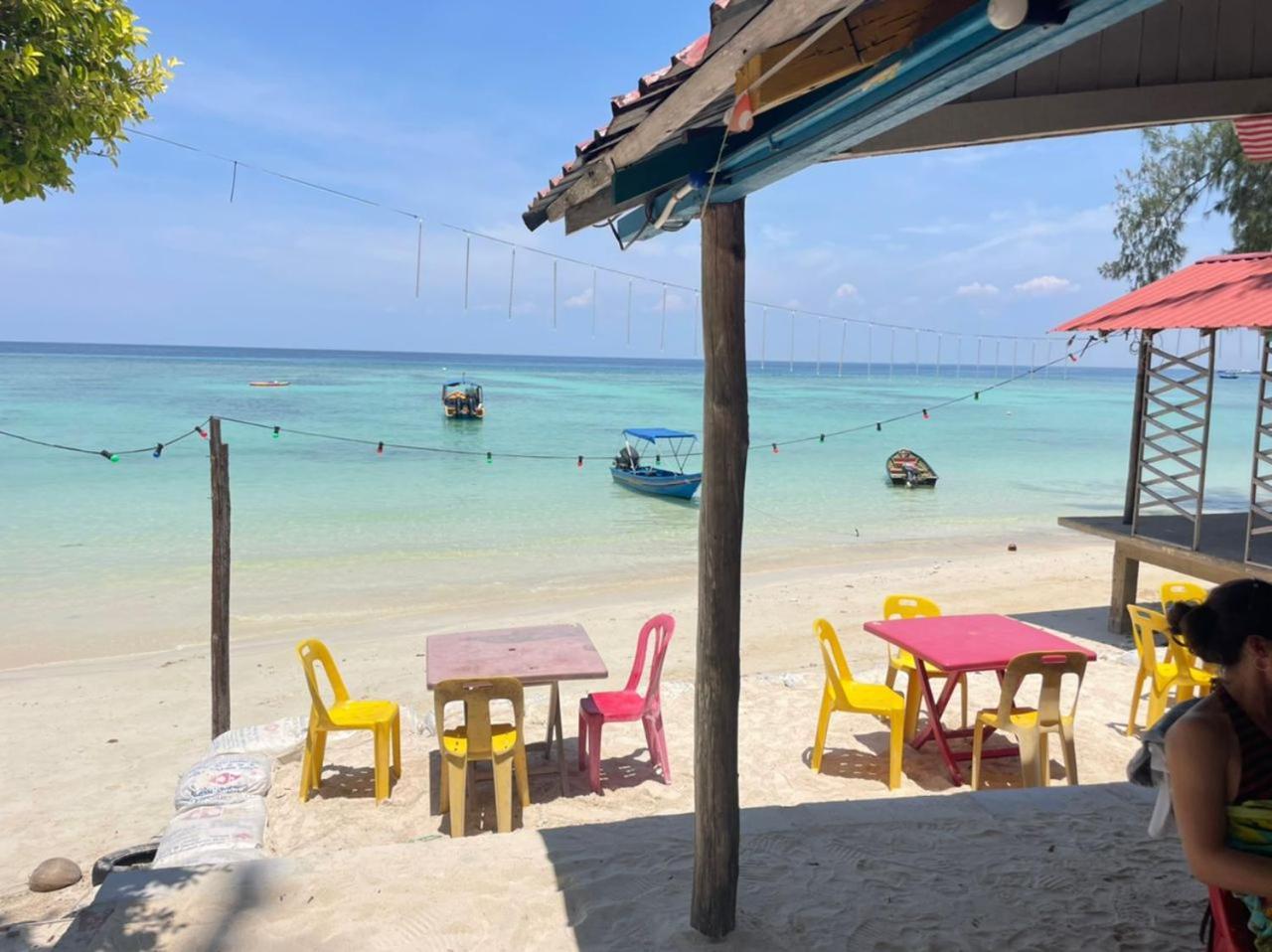 B'First Chalet Perhentian Island Kampung Kuala Besut Exterior photo